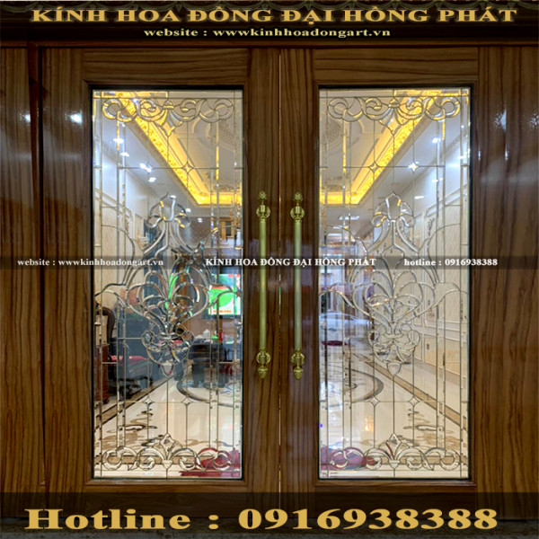 Khám Phá Sức Hấp Dẫn Thời Thượng: Cửa Kính Hoa Đồng Trang Trí Ngoại Thất
