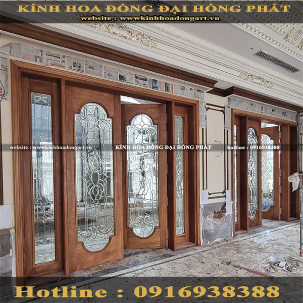 Cửa Kính Hoa Đồng Cao Cấp: Biểu Tượng Của Sự Sang Trọng và Bền Vững